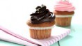 /album/fotogaleria/stock-footage-decorating-cupcake-jpg/
